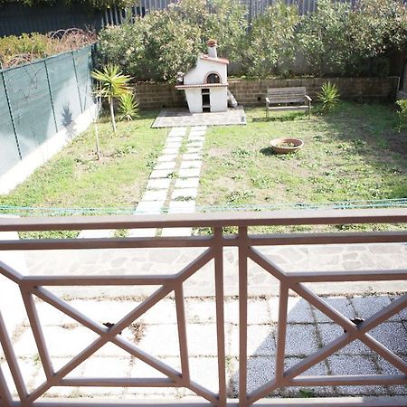 Villa Dei Sogni Infernetto エクステリア 写真