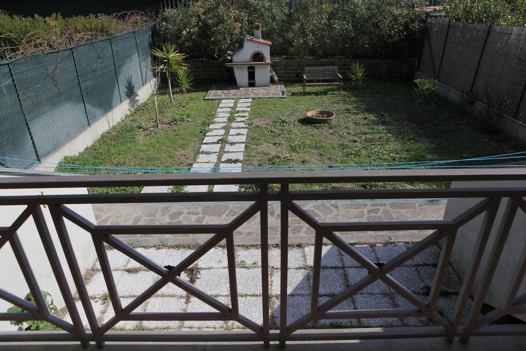 Villa Dei Sogni Infernetto エクステリア 写真